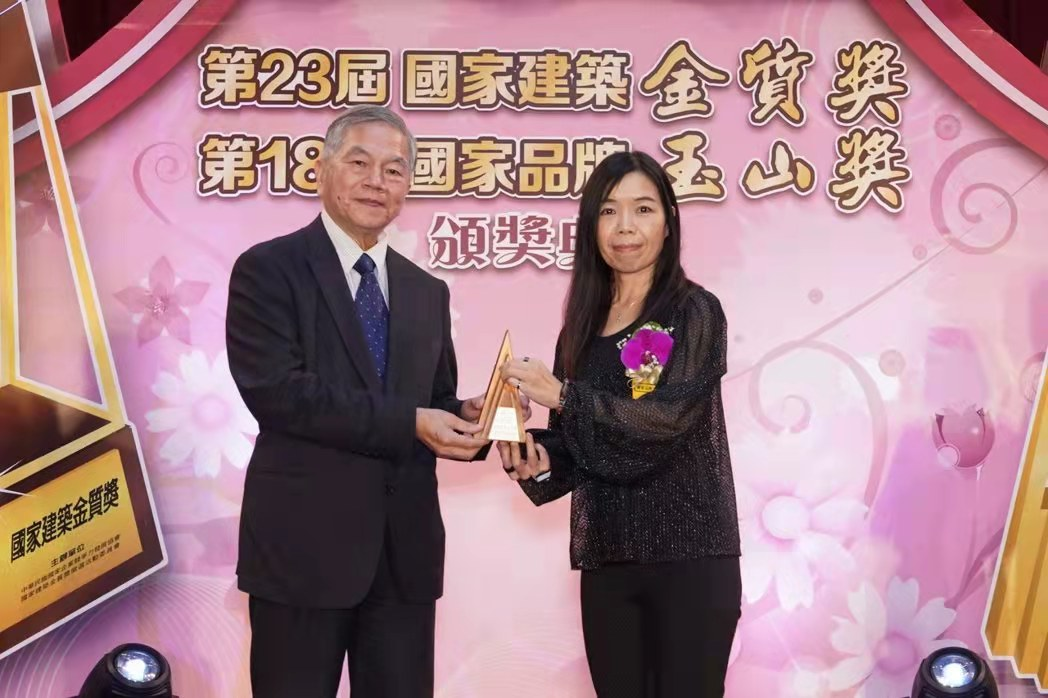 【聚焦肿瘤防治】2021台湾品牌最高奖项玉山奖，第18届最佳产品首奖正式颁发